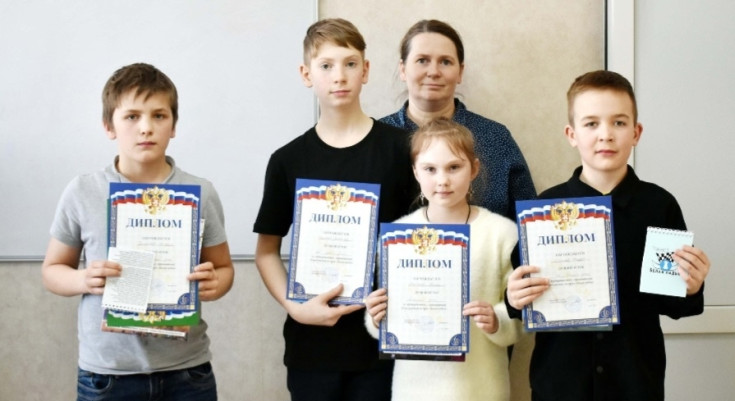 фото детей с грамотами